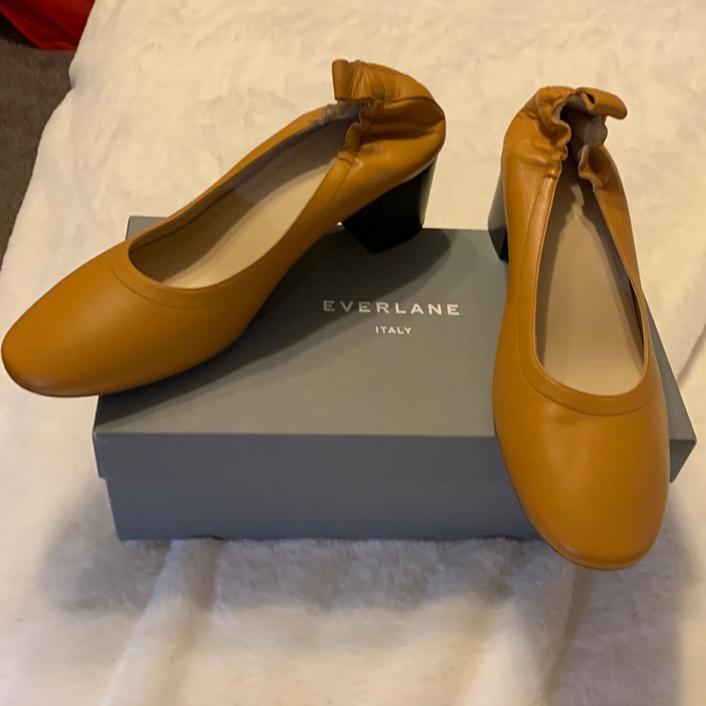 Everlane heel. Never wore.
